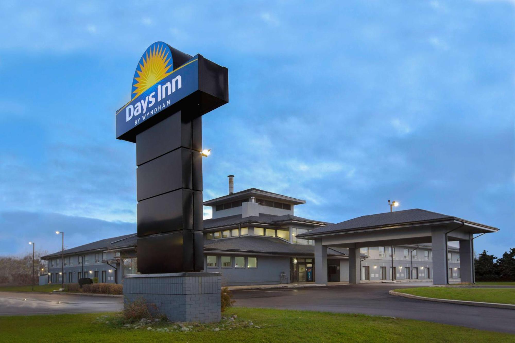 Days Inn By Wyndham Barrie Exterior foto